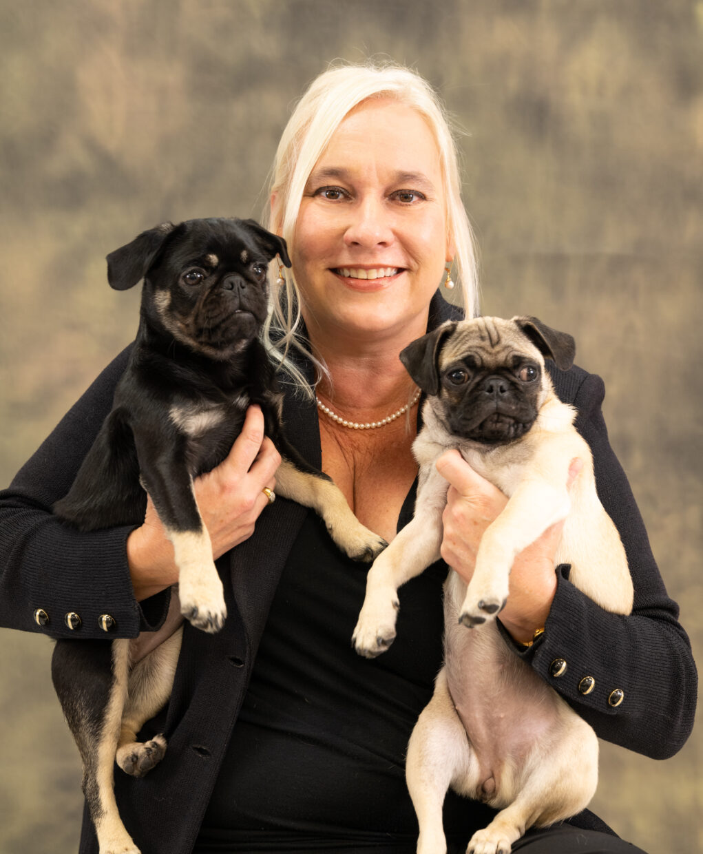 sommer w both pugs 1